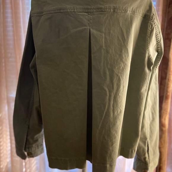 ❣️SALE❣️ Army Green Jacket - Picture 4 of 8